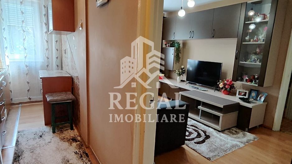 Apartament 2 camere | Complet mobilat și utilat | 38 mp | Etaj 3/4 - Poză 3