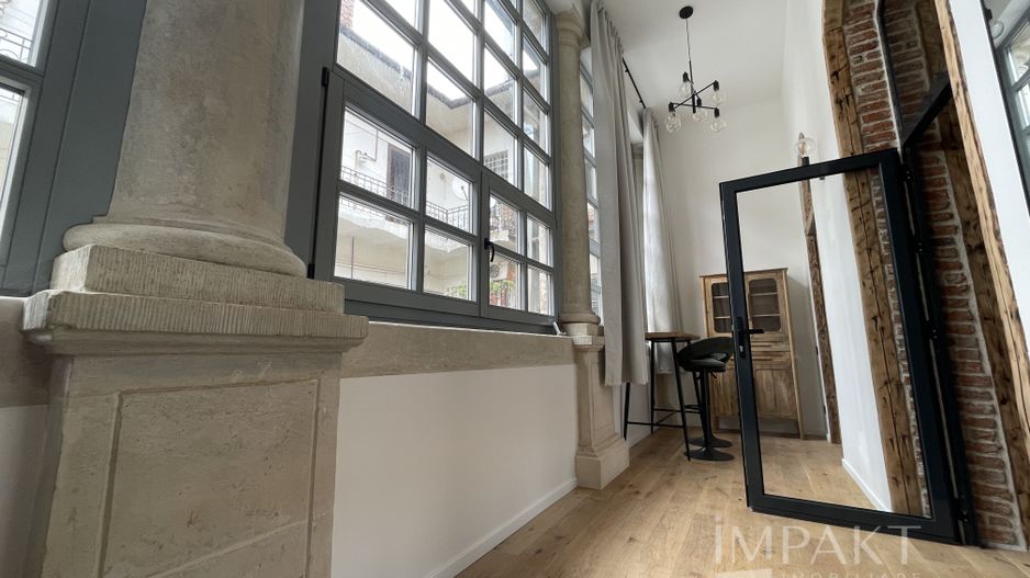 Apartament cu 2 camere LUX in zona Ultracentrala - Poză 2