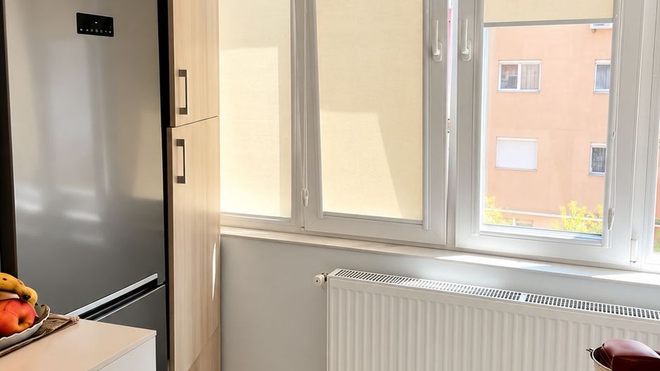 Girocului | 3 Camere | Centrala proprie | Mobilat | Etaj 2 | 2 Boxe + Garaj - Poză 4