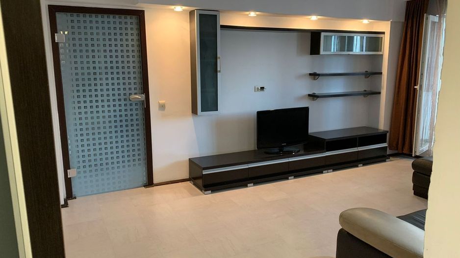 De vanzare ap 3 camere deosebit, renovat, 13 Septembrie/Prosper - Poză 1