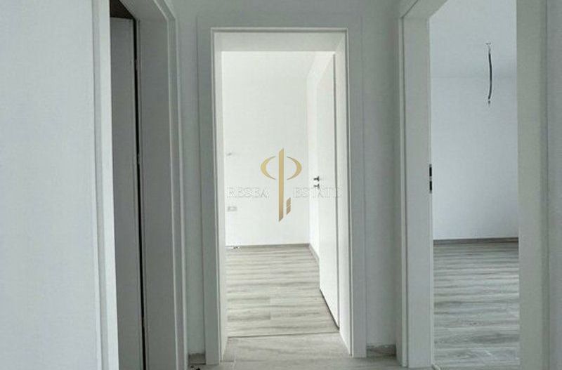 Casă tip înșiruită cu 3 camere de vânzare în Giroc - Poză 4