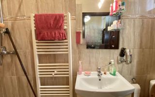 Apartament, 60 mp. Zona Centrala!! - Poză 5