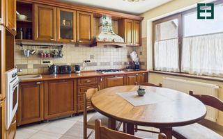 Vilă cu 6 camere - Zona Subcetate - Arad - Poză 11