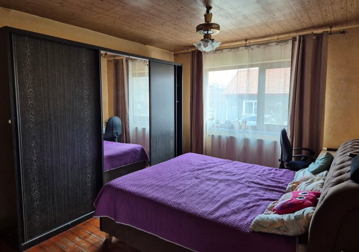 Casa in cartierul Nufarul - Poză 6