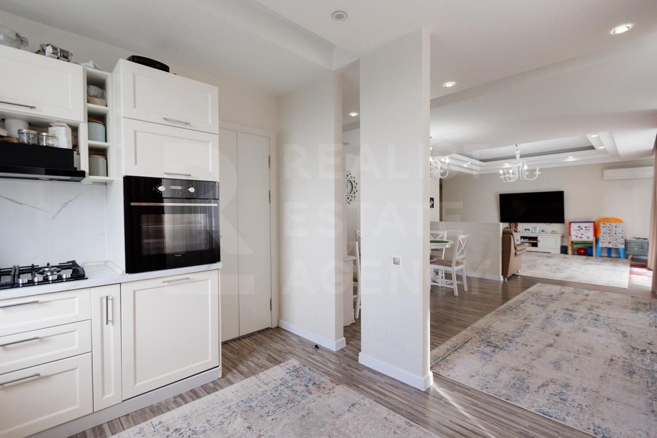 Vânzare, apartament, 3 camere, str. Alexandru Pușkin, Centru - Poză 2