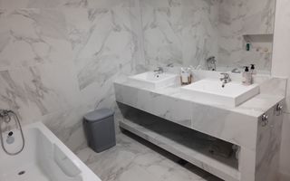 Casa moderna Family Market Miroslava - Poză 4