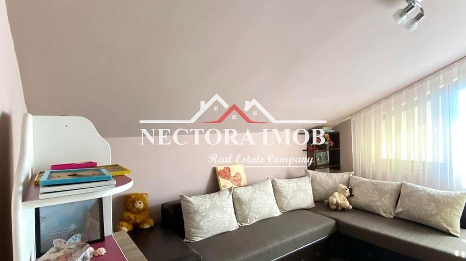 NECTORA IMOB-Casa P+M, 180 mp utili + terasa + Teren 780 mp, Episcopia - Poză 11