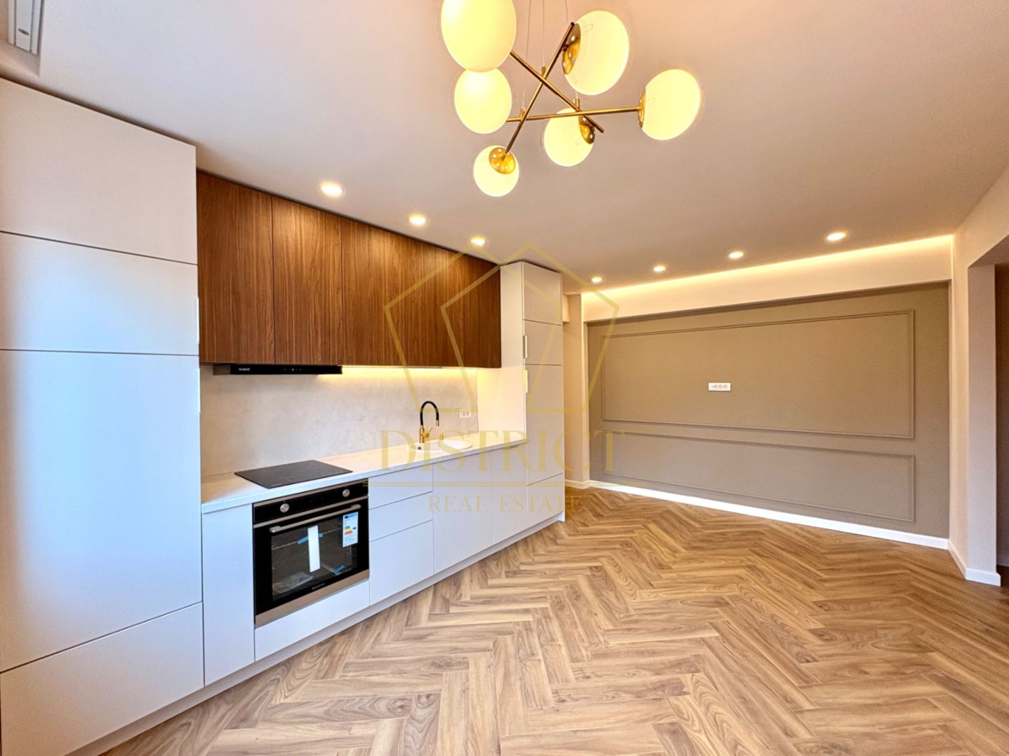 Apartament superb cu 3 camere | Ultracentral - Poză 1