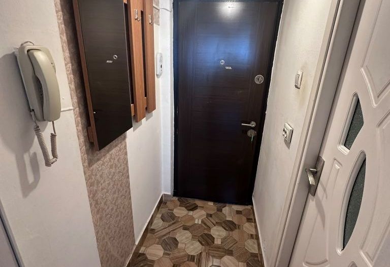 Apartament cu o camera 27 mp etaj 1 - Ultracentral - Piața Ștefan cel Mare - Poză 6