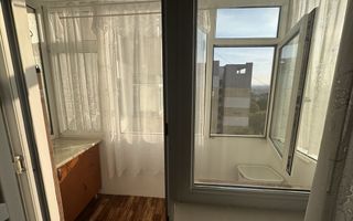 Apartament cu 3 camere / 50mp/ zona Tatarasi - Poză 8