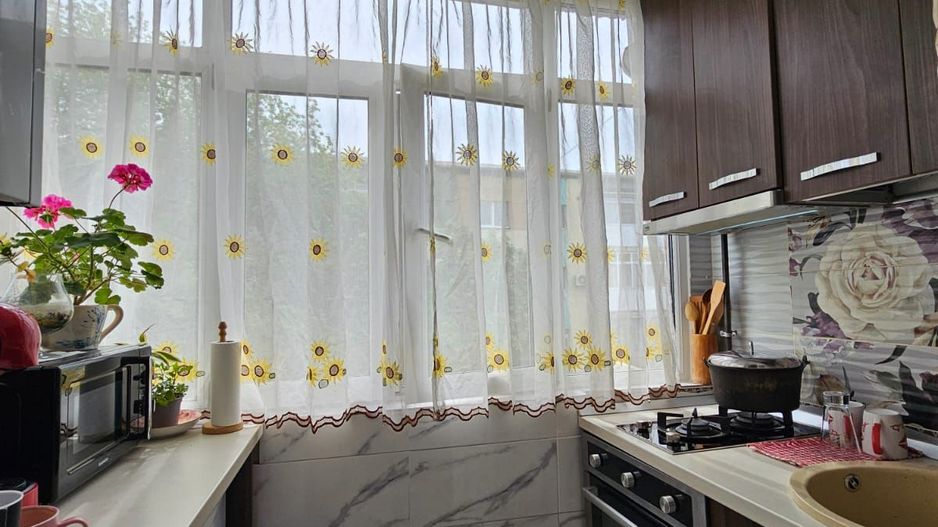 Apartament 2 decomandate- Craiovita Noua - Poză 10