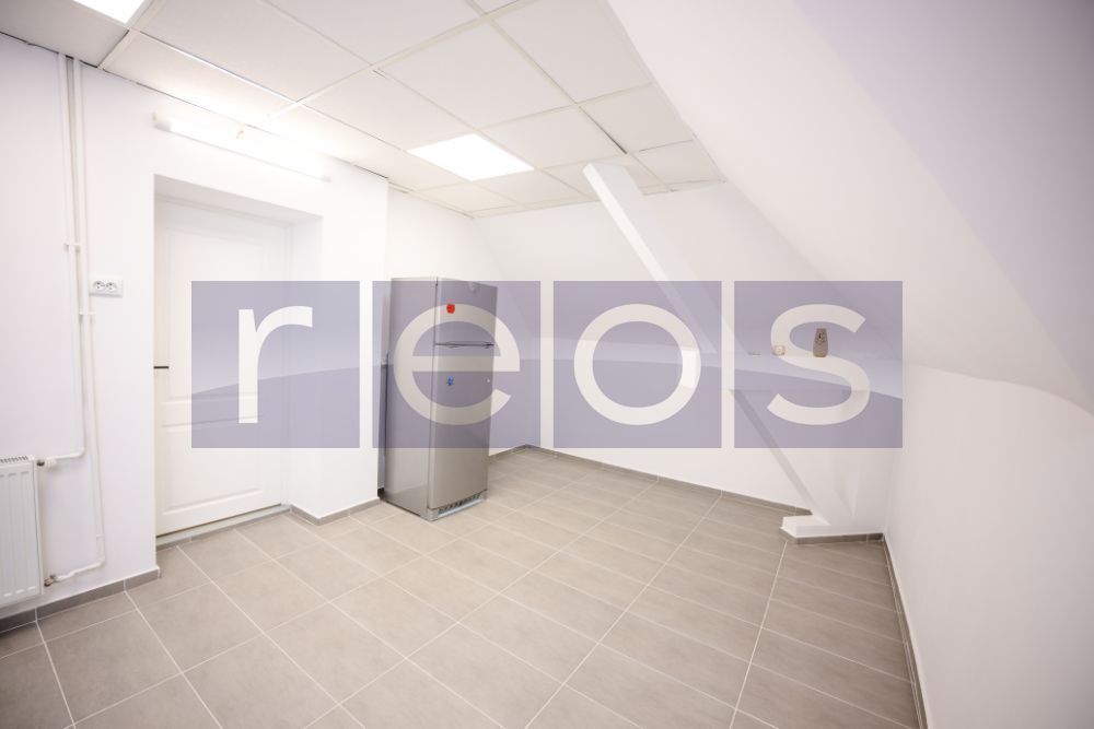 VANZARE MANSARDA 3 CAMERE ICOANEI- DUMBRAVA ROSIE | RENOVATA | 32 MP - Poză 5