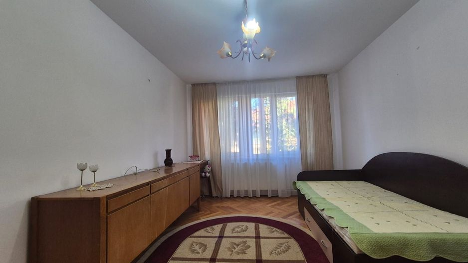 Apartament la 6 minute de gară, piata si Centru Civic, pet friendly - Poză 8
