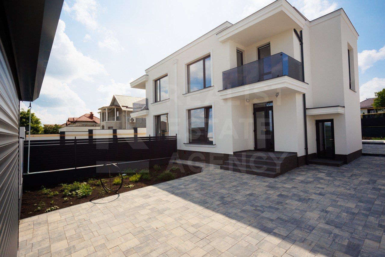 Vânzare, duplex, 3 nivele, str. Frasinilor, Ialoveni. - Poză 4