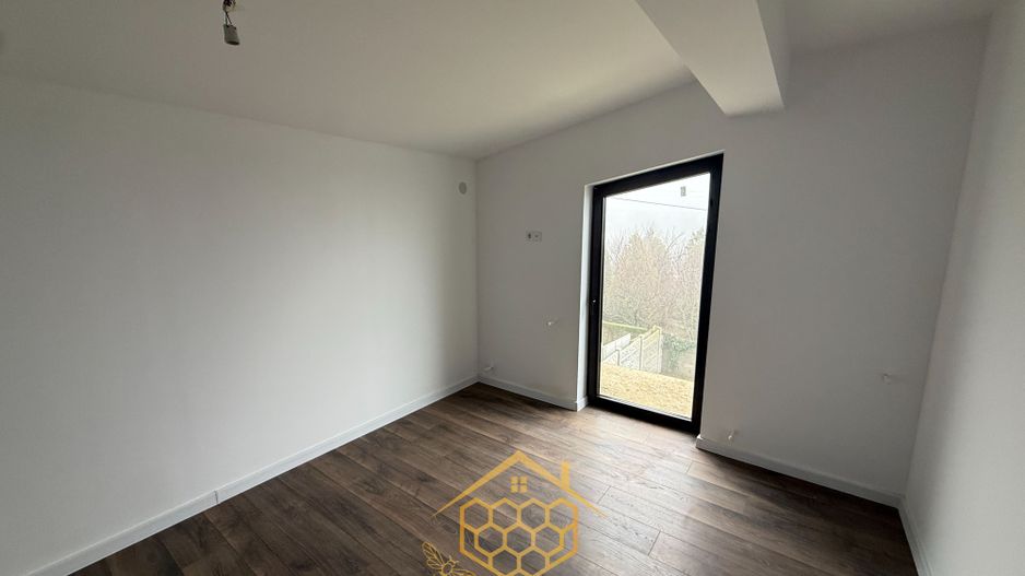 Casa P+1 in Simnicul de Jos | 3 dormitoare | 0% Comision - Poză 19