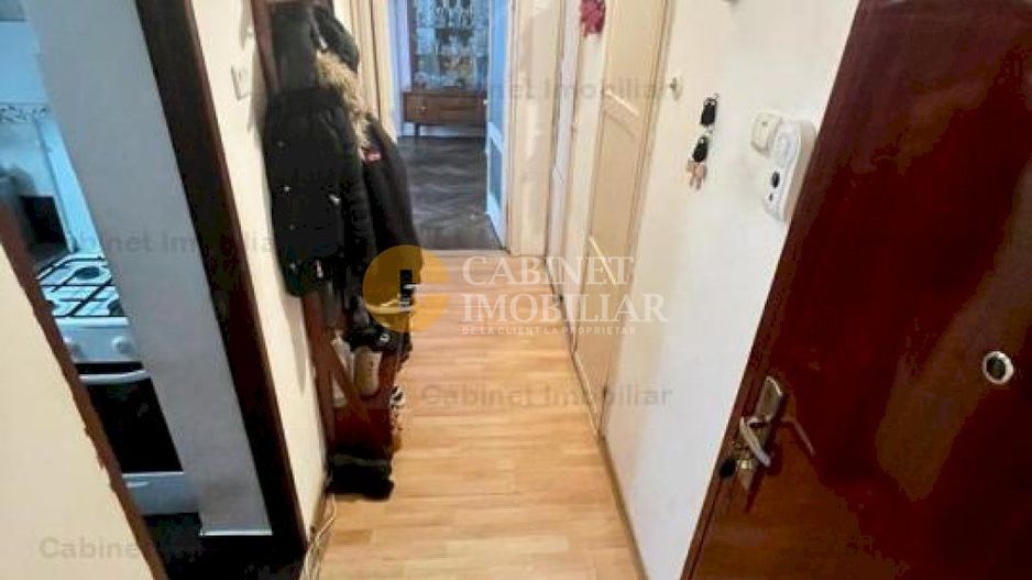 Apartament cu 3 camere - Bloc Fara Risc - Etaj 2 - Primaverii - Poză 4