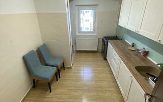 Apartament 3 camere bloc 1984, Moinesti, Gorjului, Militari - Poză 9