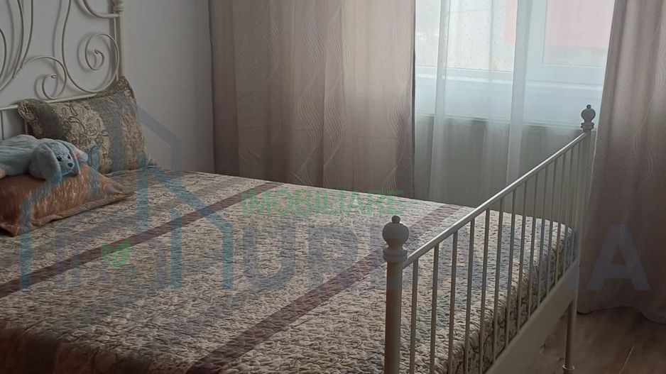 Apartament decomandat, 2 camere, mobilat si renovat, 52 mp, centrul Miroslavei - Poză 8