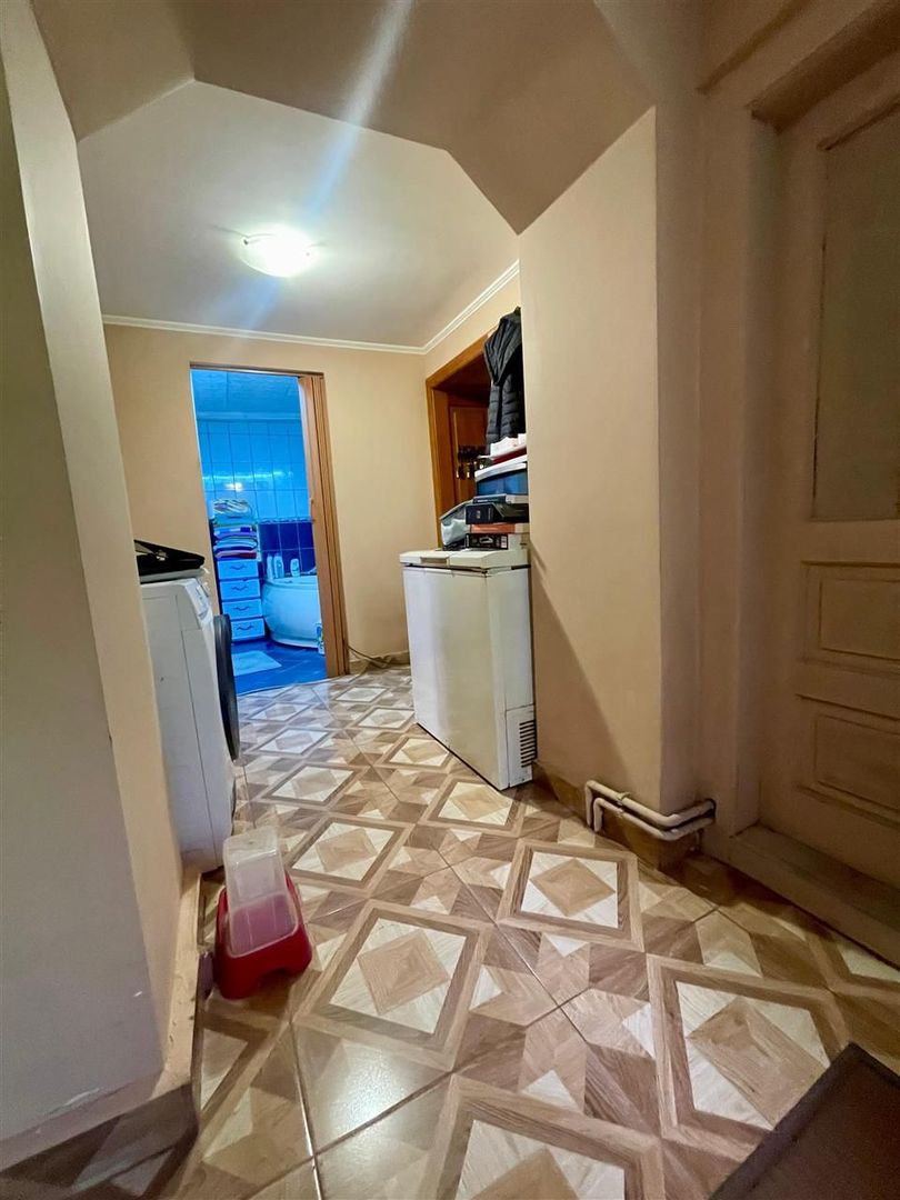 Casa cu 3 camere in Sacueni - Poză 2