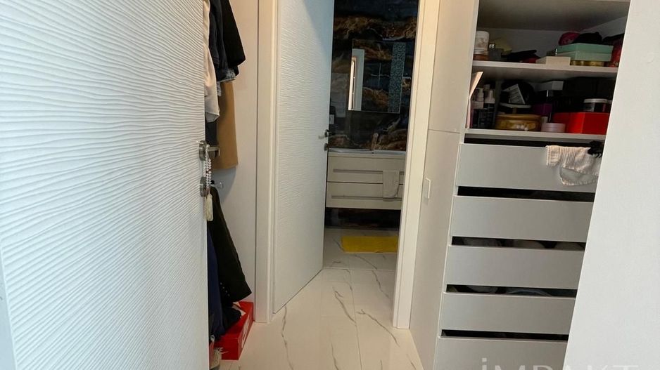 Penthouse Exclusivist cu 2 Terase Panoramice și Jacuzzi - Poză 7