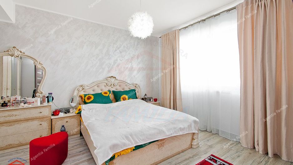 Vanzare vila modernă în Galati, cartierul Arcașilor, mobilata si utila - Poză 6