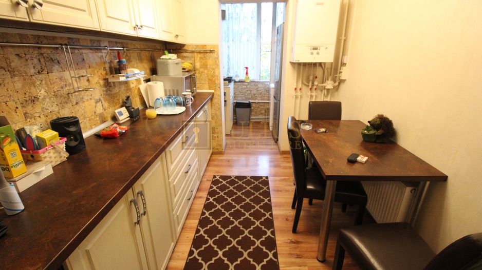 Zona Lipovei, 3 camere, centrala proprie. - Poză 7