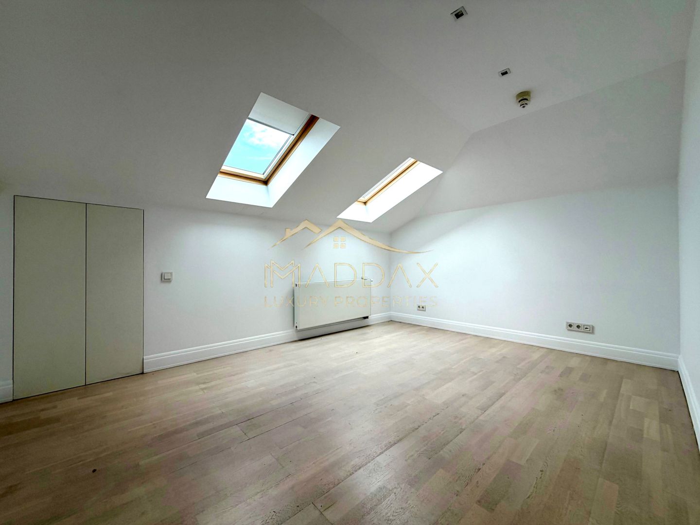 Vila cu 9 camere *900 teren* & piscina privata // Pipera - Poză 34