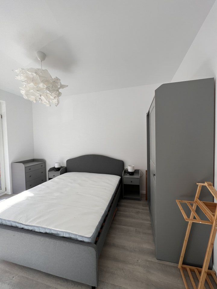 Apartament cu 2 camere si curte proprie 60mp - Poză 11