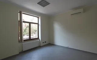 Birouri în vila - zona Balcescu - Poză 19