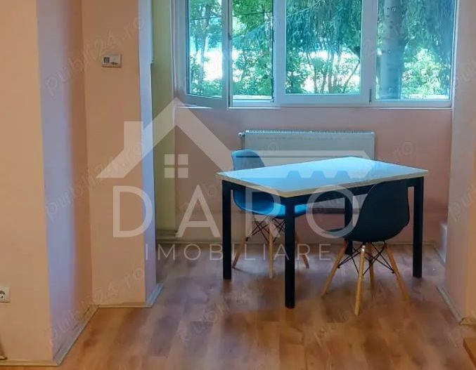 Garsonierea Aleea Carpati - Poză 1