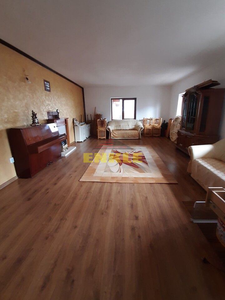 Spatiu de inchiriat, 180 mp, situat la Cismea - Poză 9