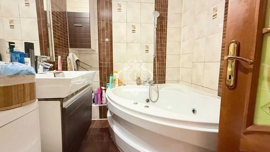 Rahova-Barnova | 2 camere | dec | et 2 | bloc reabilitat | 92.000 euro - Poză 5