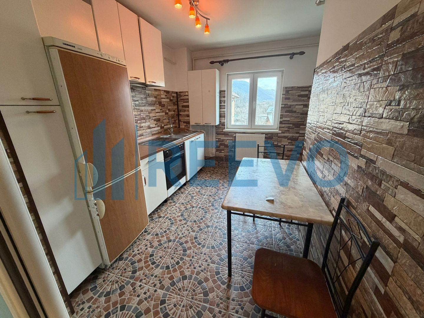 Apartament 3 camere decomandat, Târgu Ocna - Poză 4