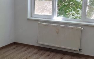 Apartament 3 Camere Complet Renovat | 15 Minute Metrou Crângași - Poză 3