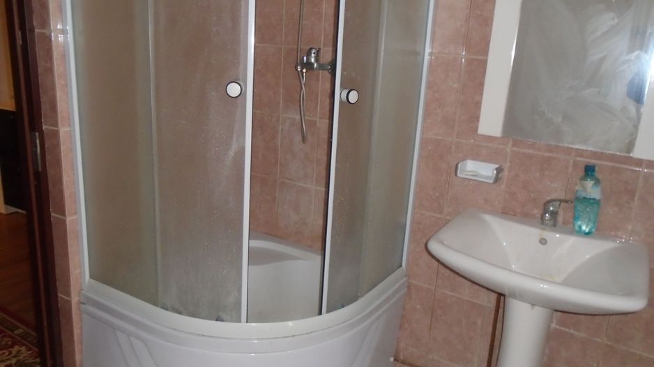 inchirieri Apartamente in casa 2 camere - Poză 15