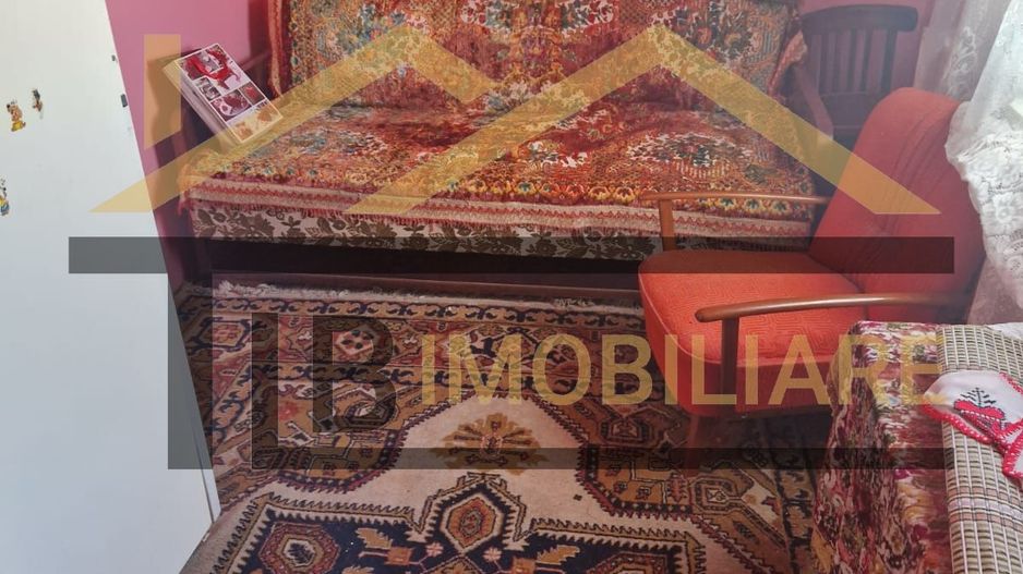 Apartament de 3 camere, 45mp, Zona Parangului - Poză 1