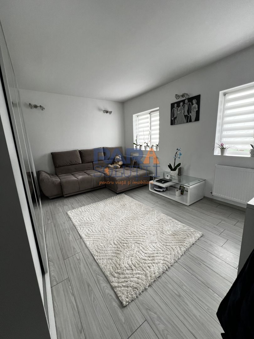 2 camere decomandat - etaj 2 - Poză 4