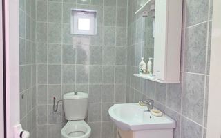 DE ÎNCHIRIAT - DEPOZIT 435 mp + curte betonata 800 mp, VASLUI zona TRAIAN; - Poză 6