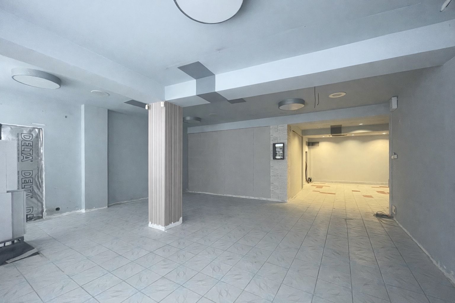 Spatiu Comercial | Ultracentral | 70 MP  | Trafic Intens | Cajvana - Poză 2