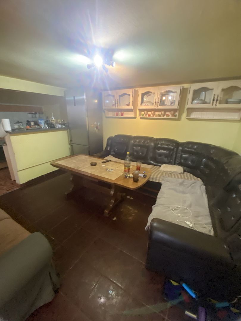 Casa cu 2 corpuri de clădire - Poză 7