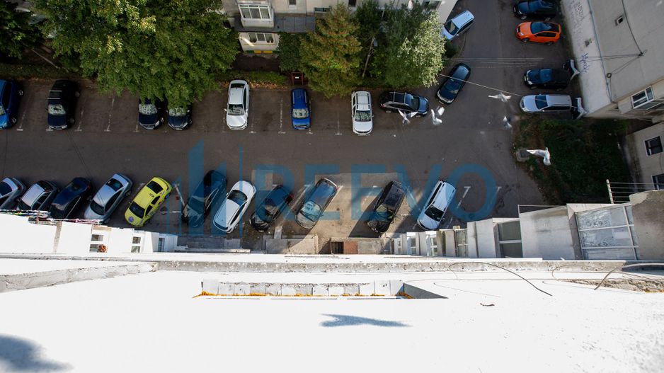 Apartament de vânzare cu 3 camere,  str. Letea, Bacău - Poză 21