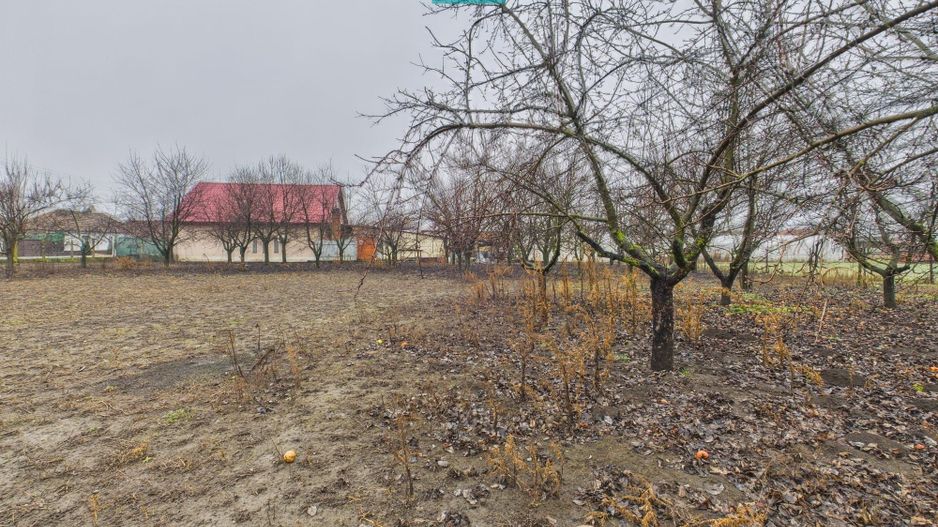 Casă frumoasă la Iratoș la preț bun - Poză 33