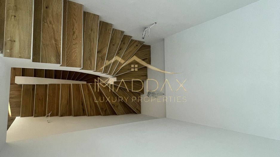 Impressive Penthouse-Triplex ** Green Building***/ 3 parking / Stefan Cel Mare - Poză 23
