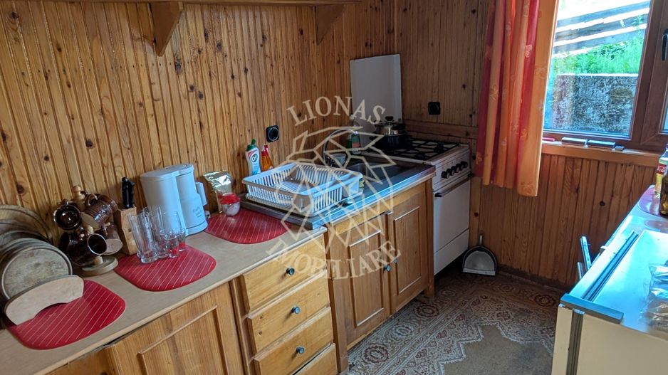 Cabana 110 mp-2 balcoane-teren 900 mp-zona gratar-Piatra Fantanele - Poză 4