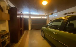 Casă de vânzare în Pucioasa! - Poză 14