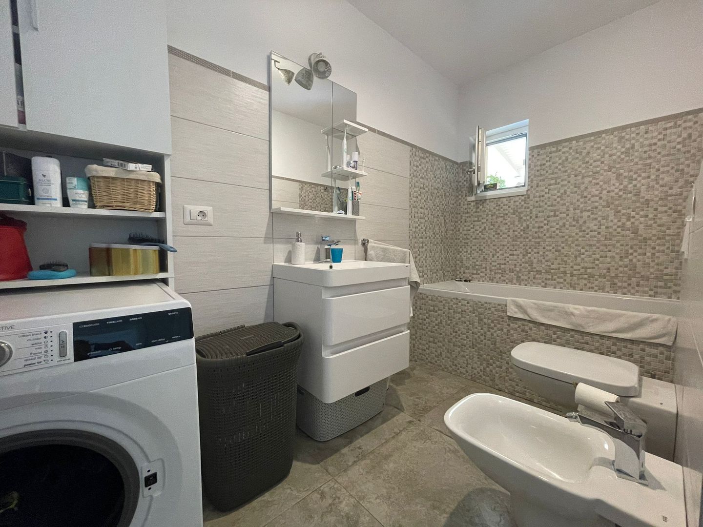 Casă individuală 4 camere-820mp teren - Poză 11