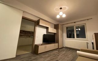 Garsoniera moderna de vanzare, mobilata, parcare, metrou Aparatori - Poză 1