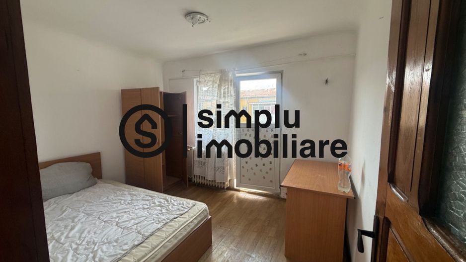 Apartament 4 camere 1 Mai et 4/4 - Poză 1