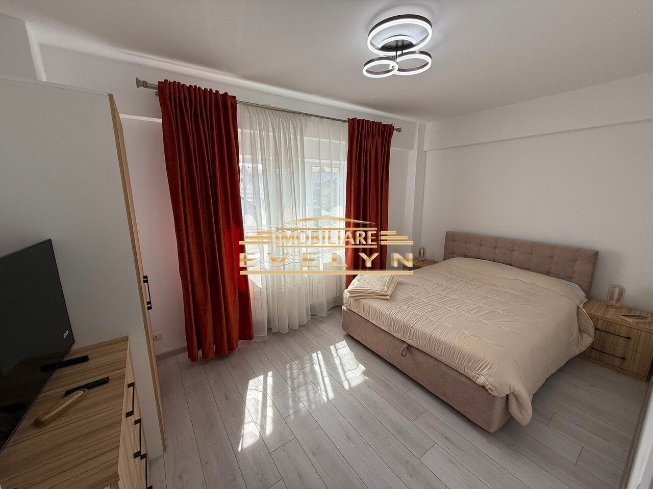 Apartament 3 camere de vânzare – Zona Pod de Piatra (Magazin Piticot) - Poză 6