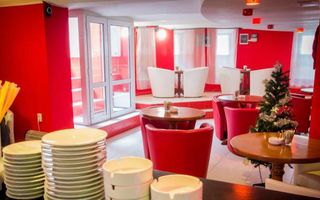 IDEAL PENTRU SALON INFRUMUSETARE / RESTAURANT/BAR/GRADINITE - Poză 4